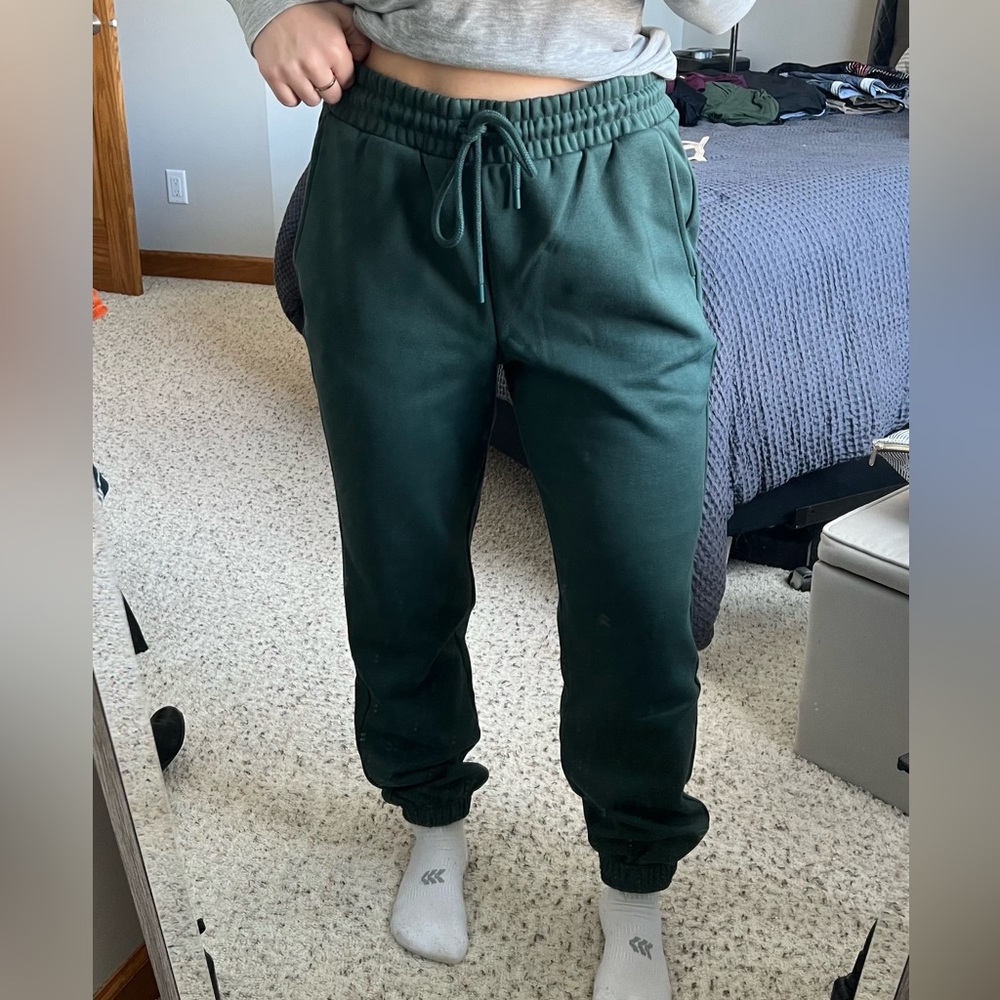 Fabletics Cozy Fleece to go sweatpant